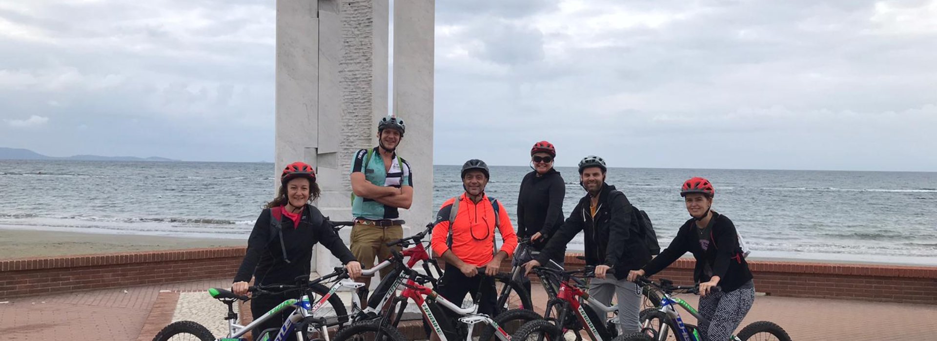 Da Follonica fino a Cala Violina in e-bike Da Follonica fino a Cala Violina in e-bike