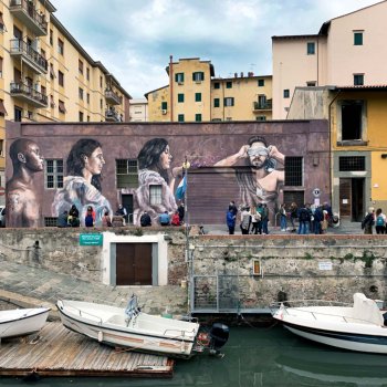 Arte Callejero en Livorno: Mart y el mar