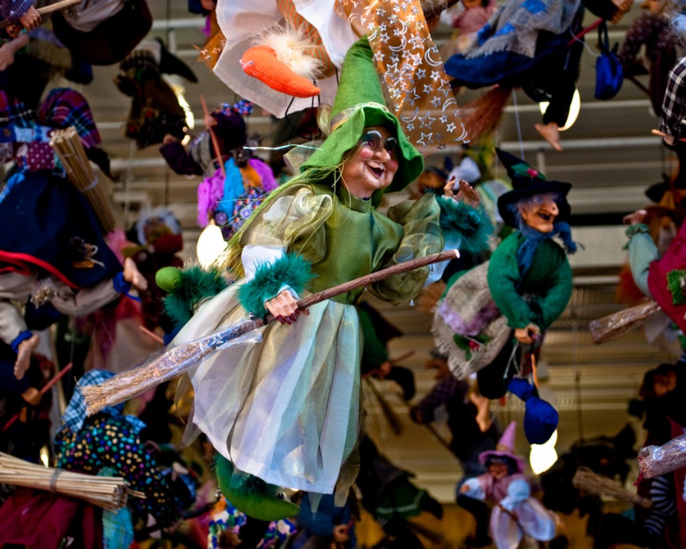 Who is the Befana Christmas witch?