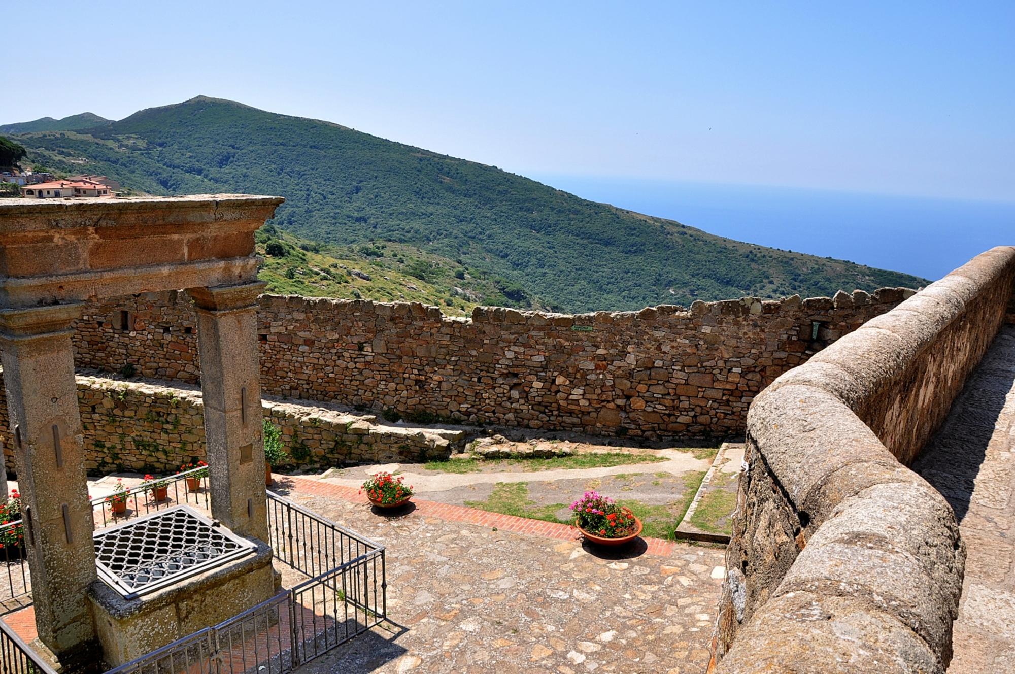 Giglio Castello