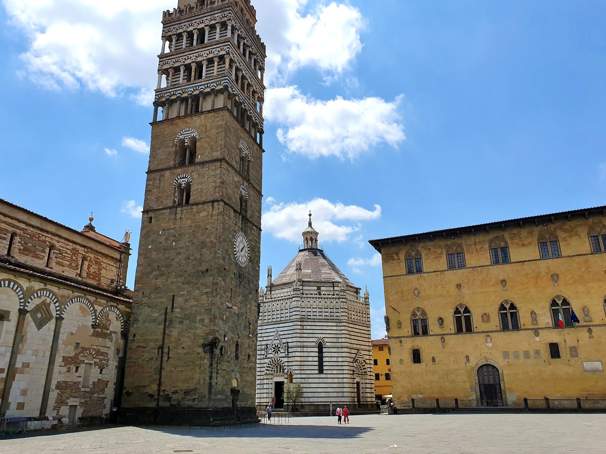 Piazza del Duomo in Pistoia