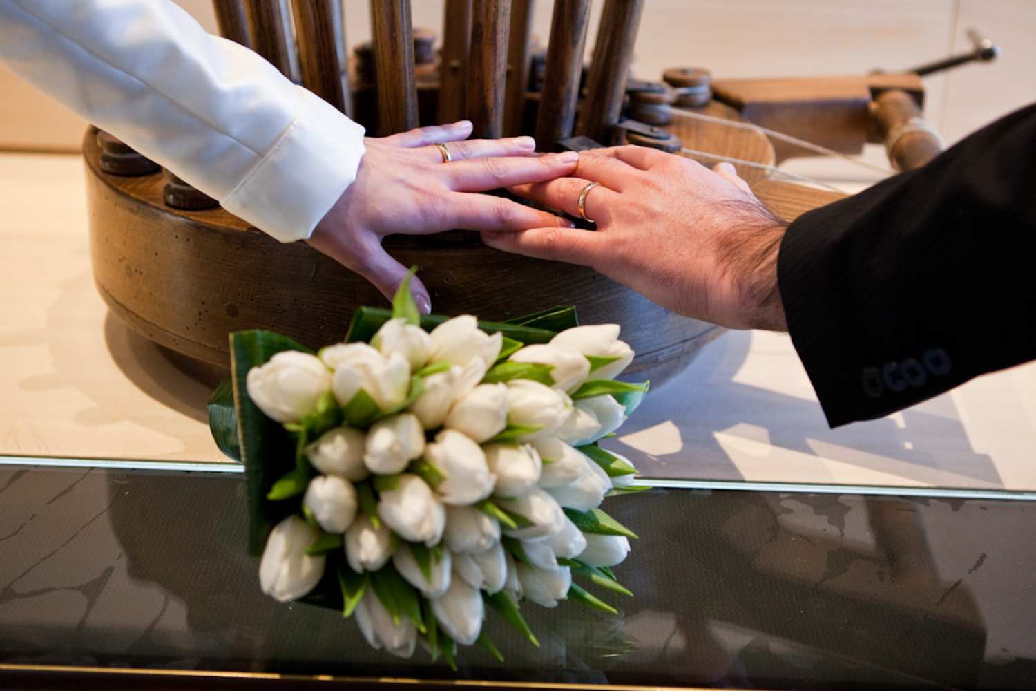 Heiraten inmitten von Leonardos Erfindungen Heiraten inmitten von Leonardos Erfindungen