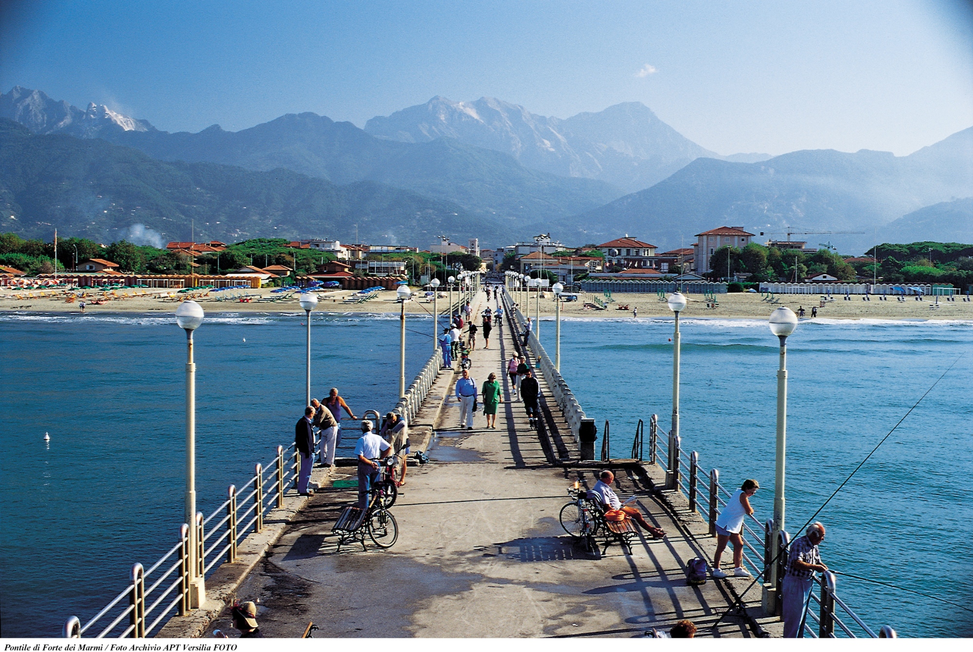 Der Landungssteg von Forte dei Marmi