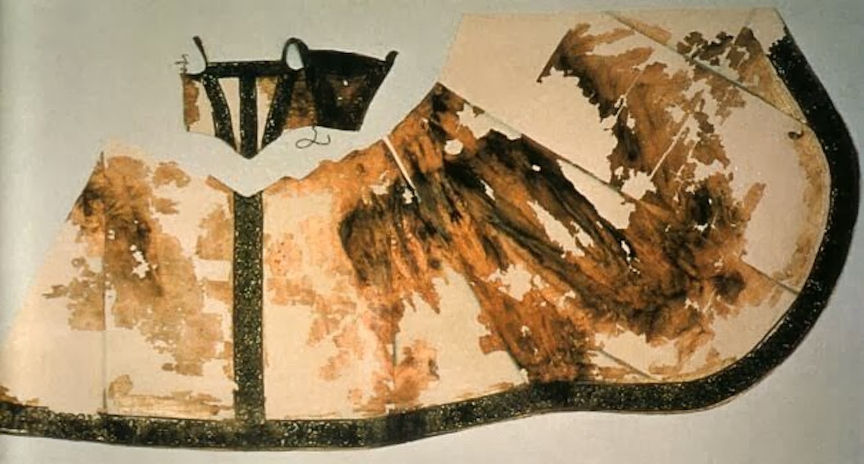 Funeral clothing of Elenora di Toledo