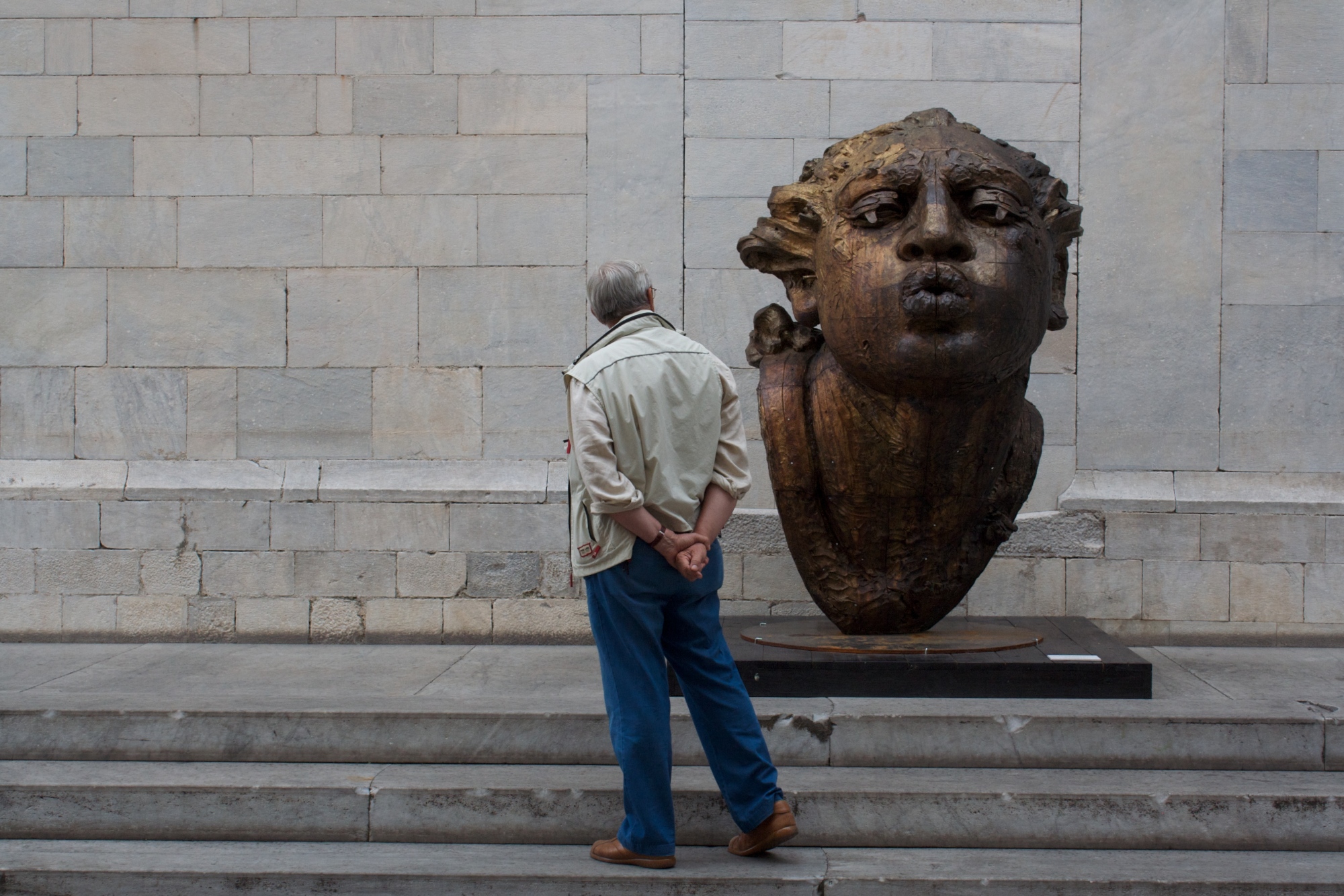 Obras de arte en la Piazza Duomo