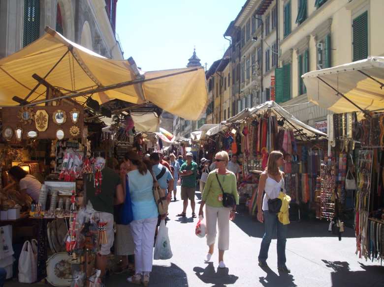 Il mercato centrale di San Lorenzo Il mercato centrale di San Lorenzo