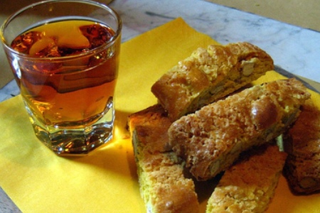 Vinsanto e cantuccini toscani