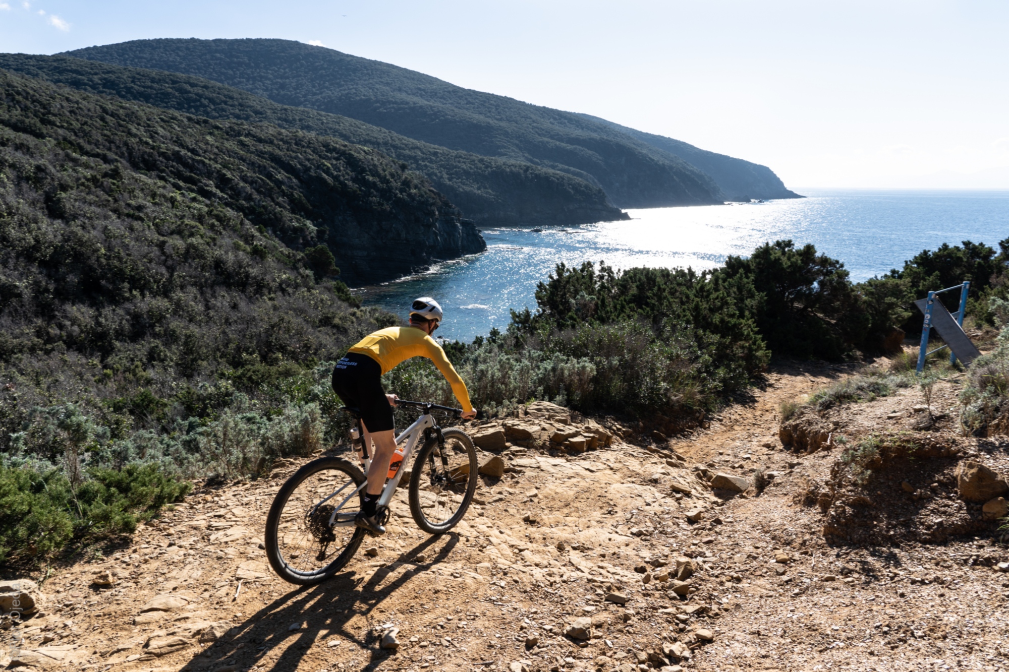 In bici da Piombino a Populonia