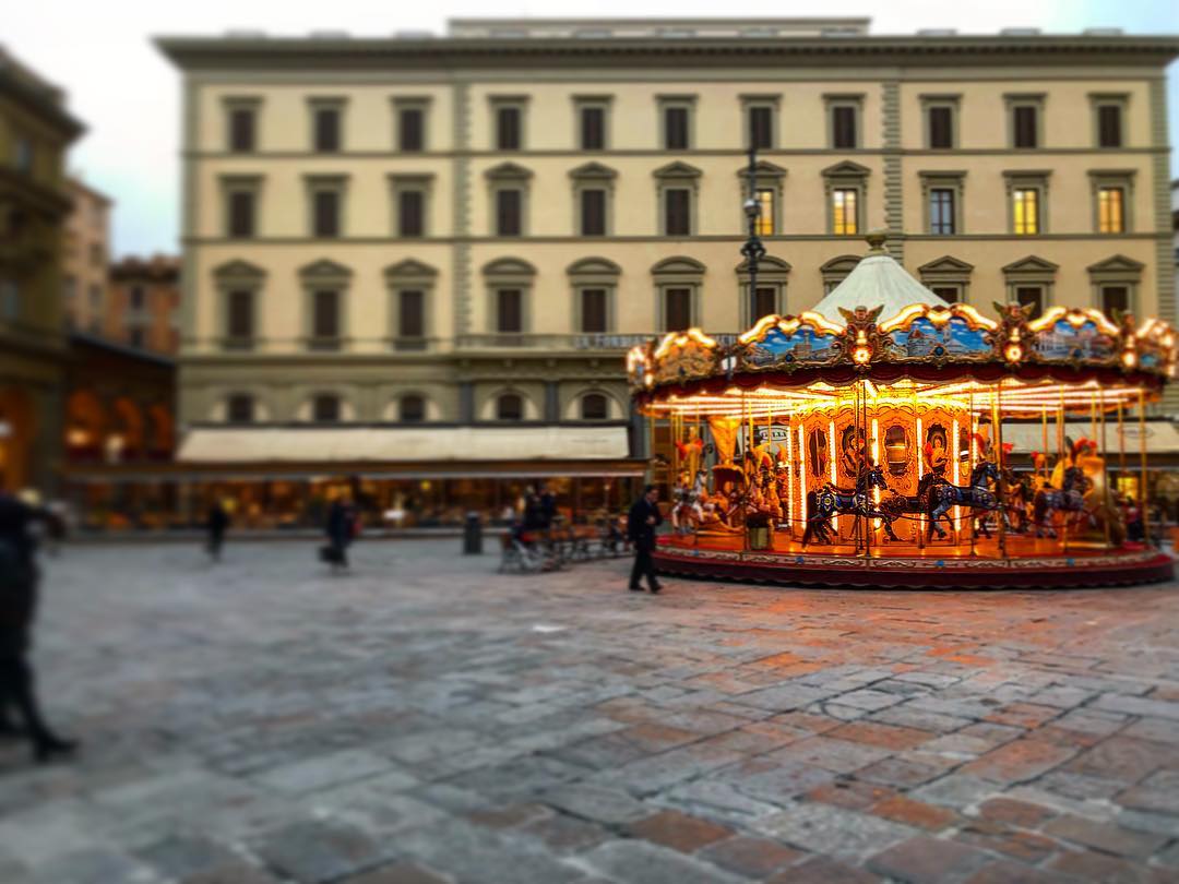 Piazza della Repubblica in Florence