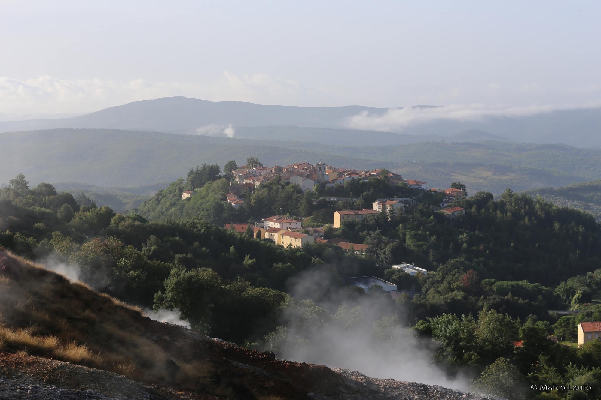 Monterotondo Marittimo visto dalle Biancane