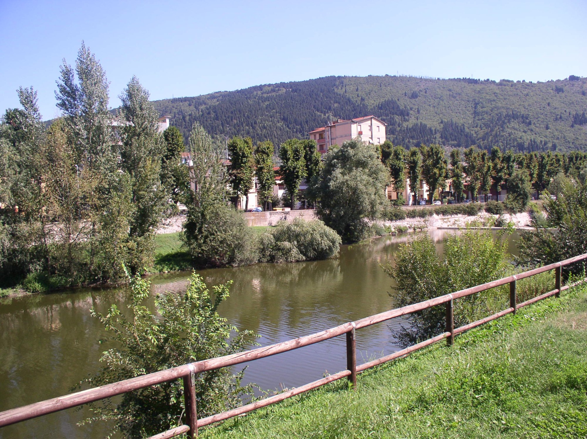 Prato e il fiume Bisenzio
