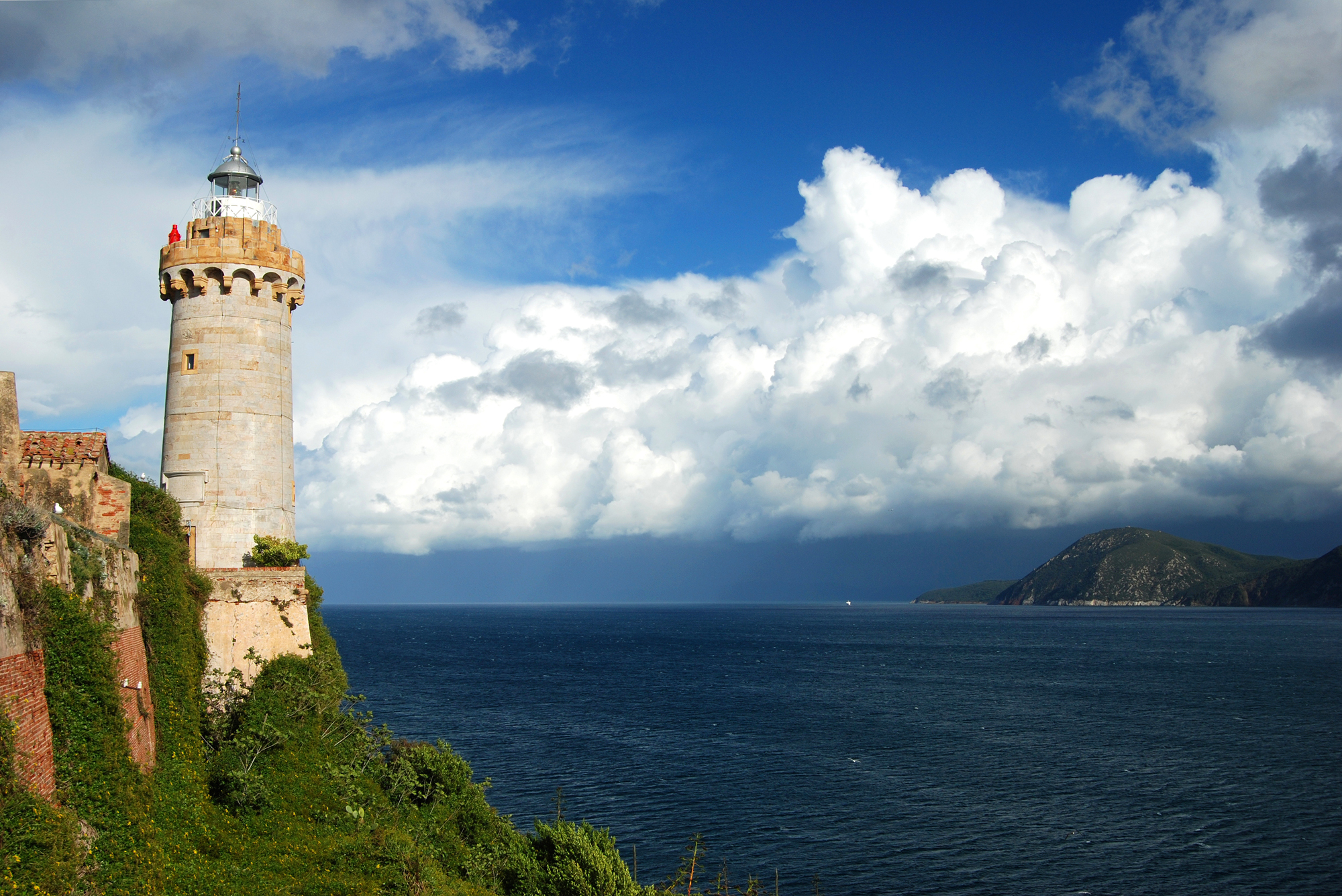 Faro di Forte Stella