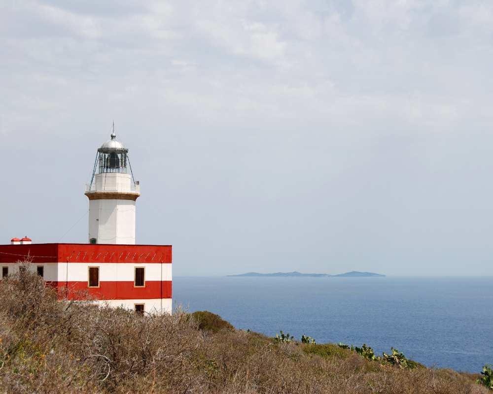 Faro di Capel Rosso, Isola del Giglio