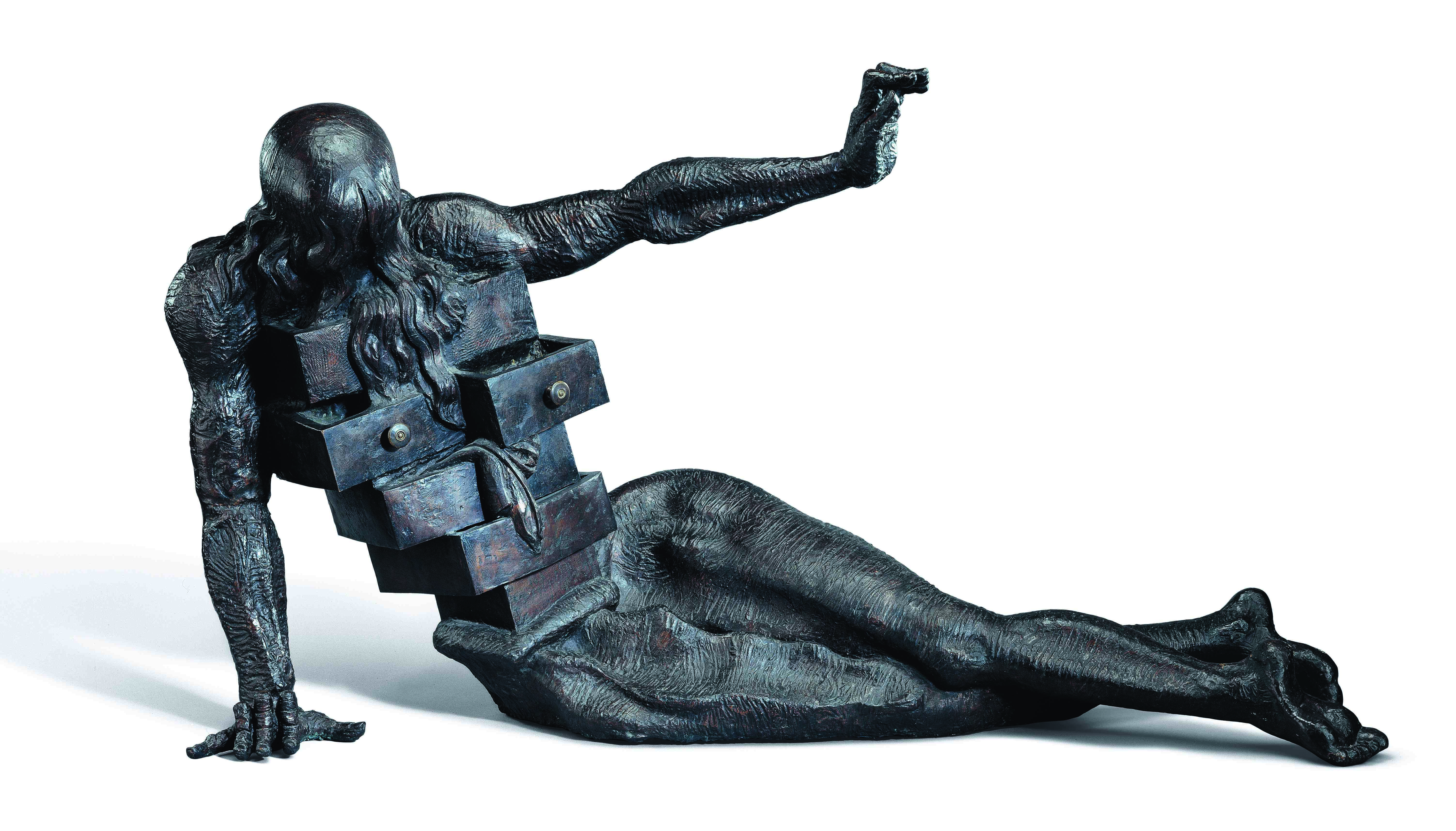 Cabinet anthropomorphique, bronze