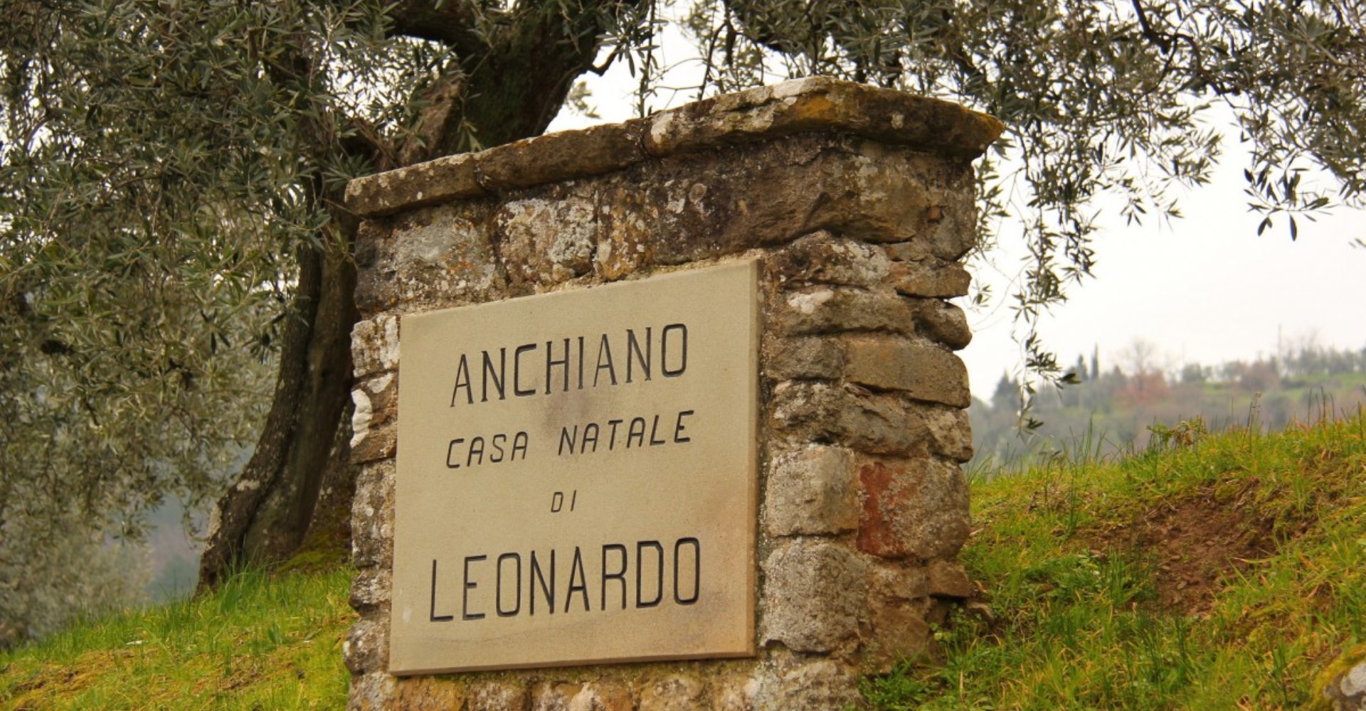 Tafel an der Casa Natale di Leonardo