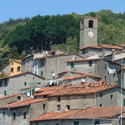 Il borgo di Boveglio, comune di Villa Basilica