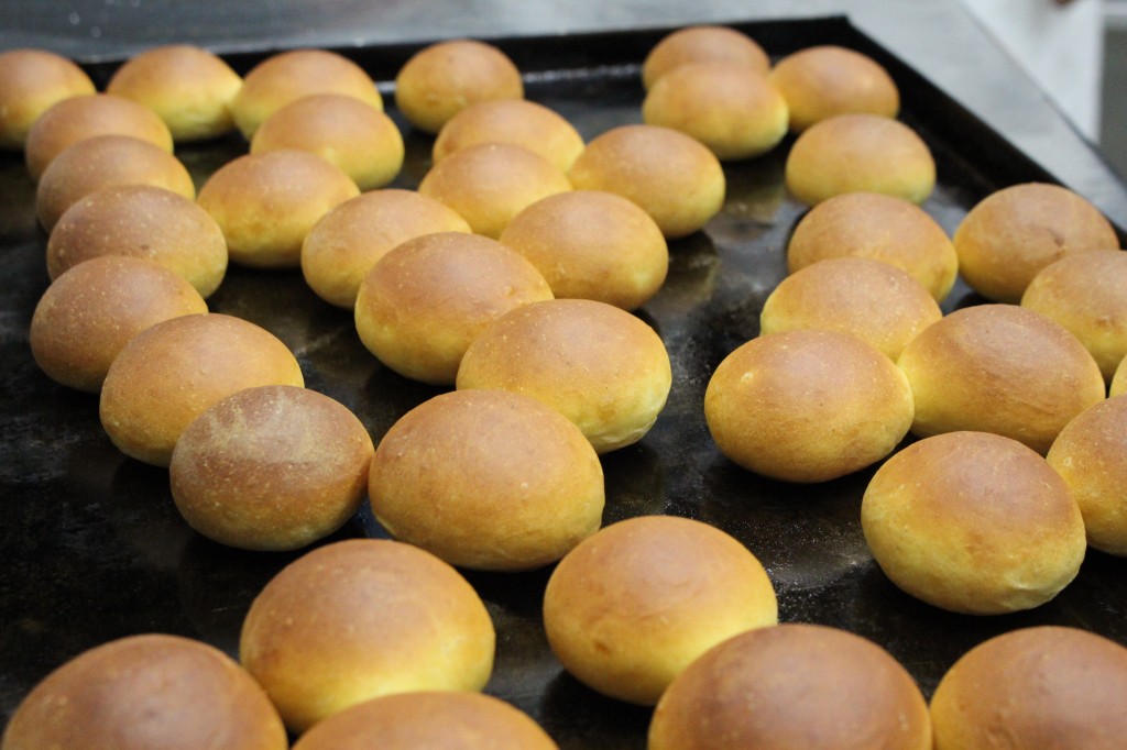 Pêches de Prato (brioches) Pêches de Prato (brioches)