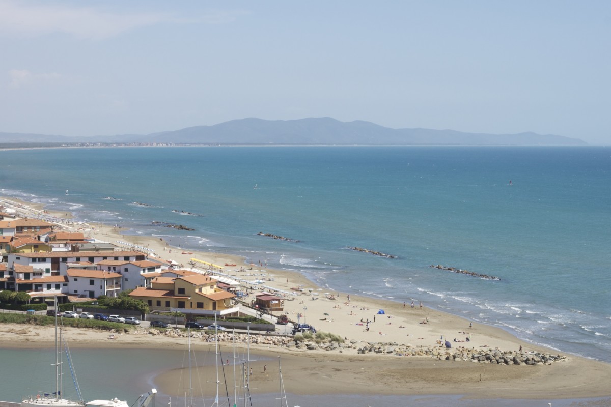 Castiglione della Pescaia, West beach