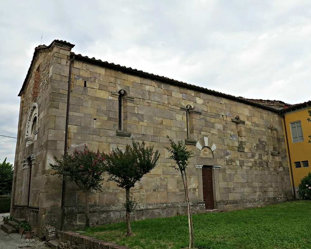Chiesa di S. Leonardo in Treponzio (Capannori)