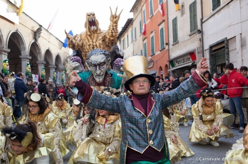 <strong>La sfilata del Carnevale di Foiano della Chiana [Photo Credits: <a href=