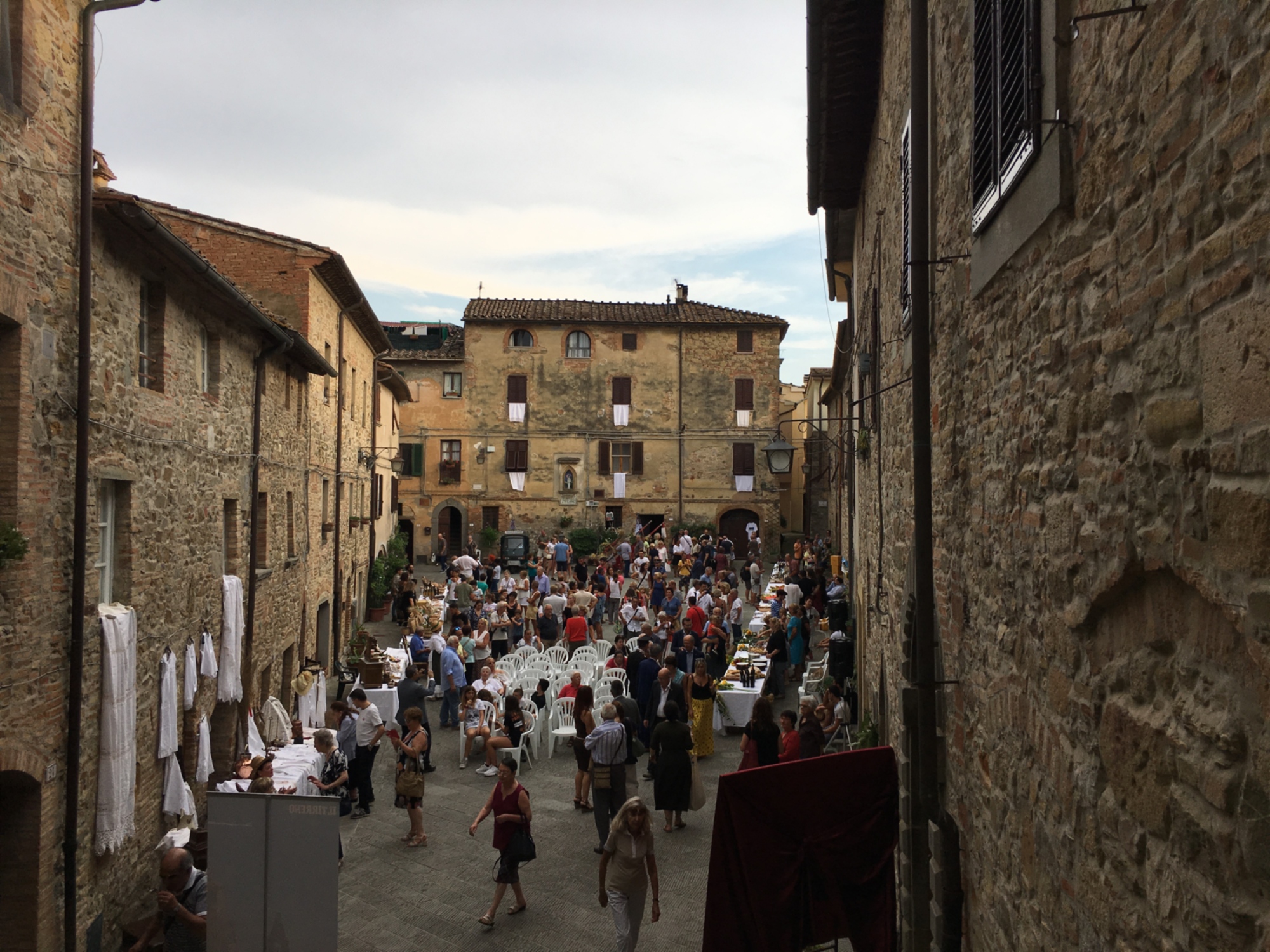 Il borgo di Chianni in festa