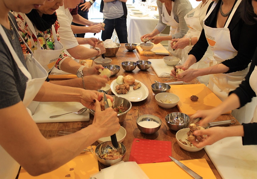 Cooking class at Mama cooking school in Tuscany