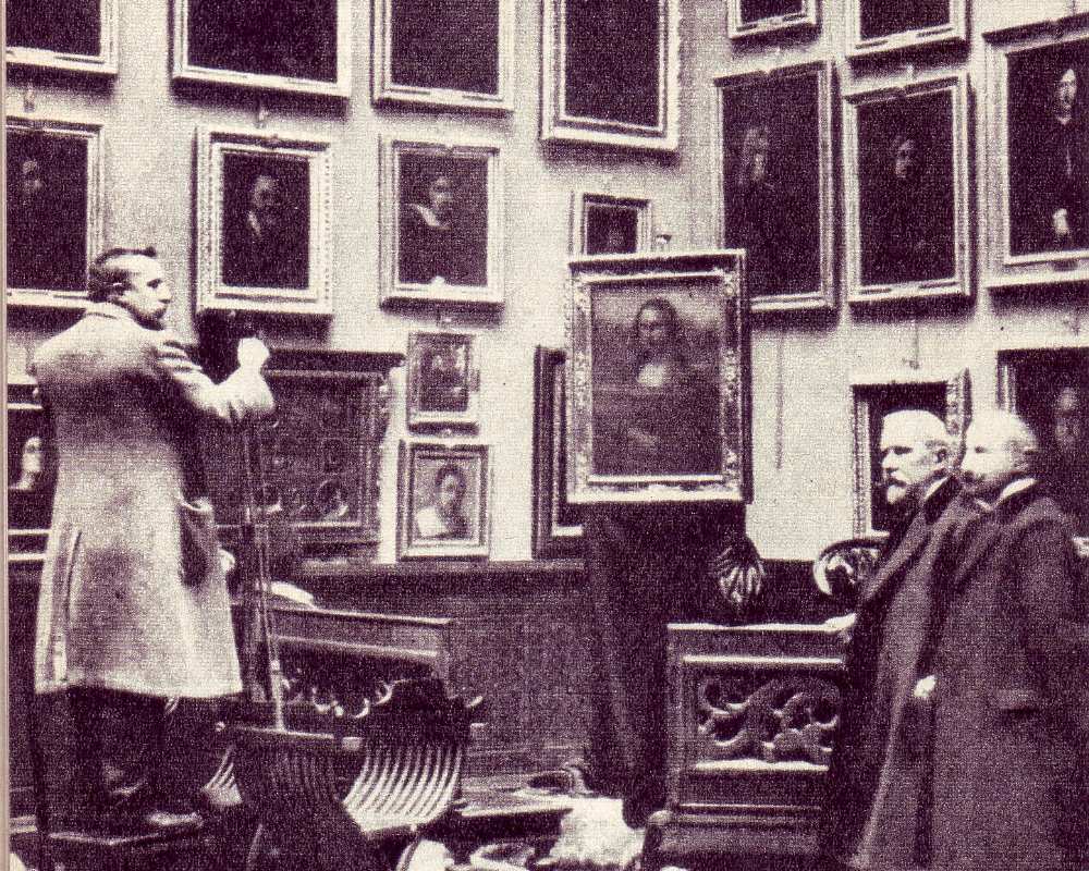 Die Mona Lisa 1913 nach ihrer Sicherstellung in Florenz, Italien