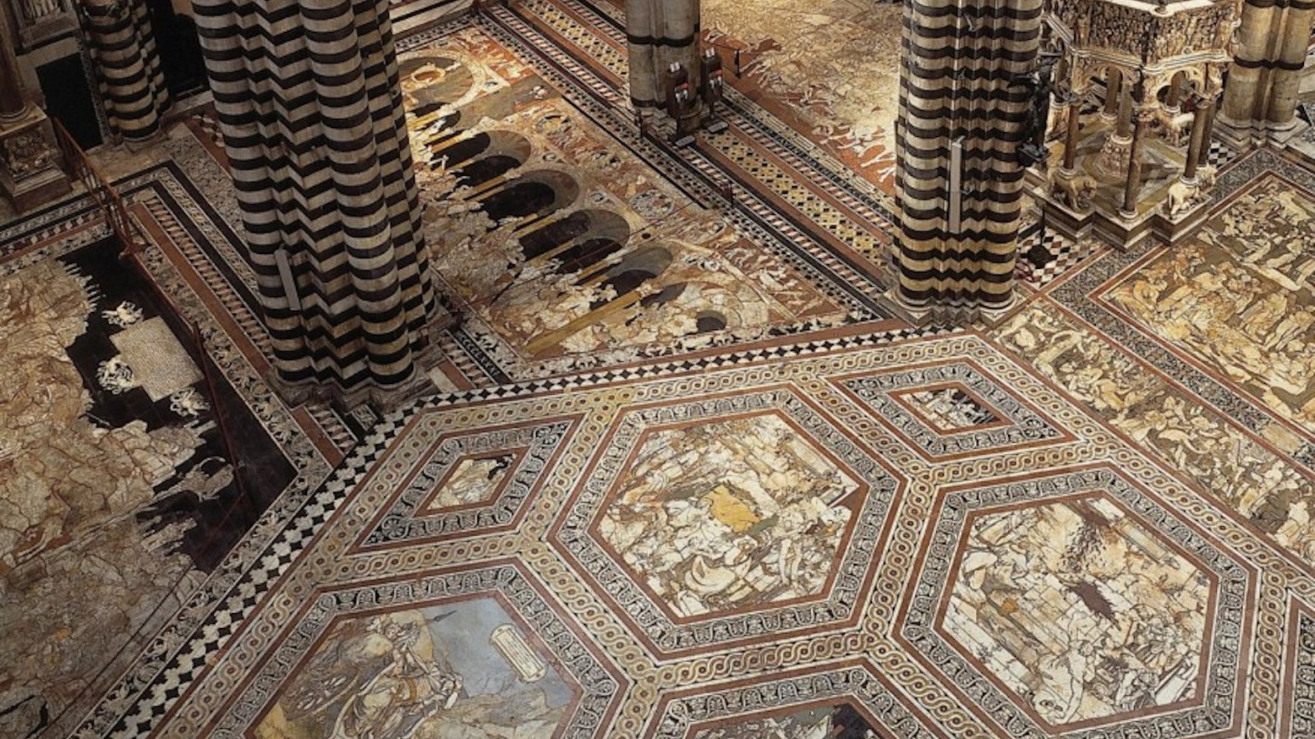 El Pavimento de la Catedral en Siena