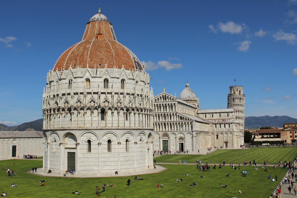 Piazza dei Miracoli in Pisa