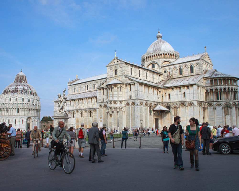 Die Piazza dei Miracoli in Pisa
