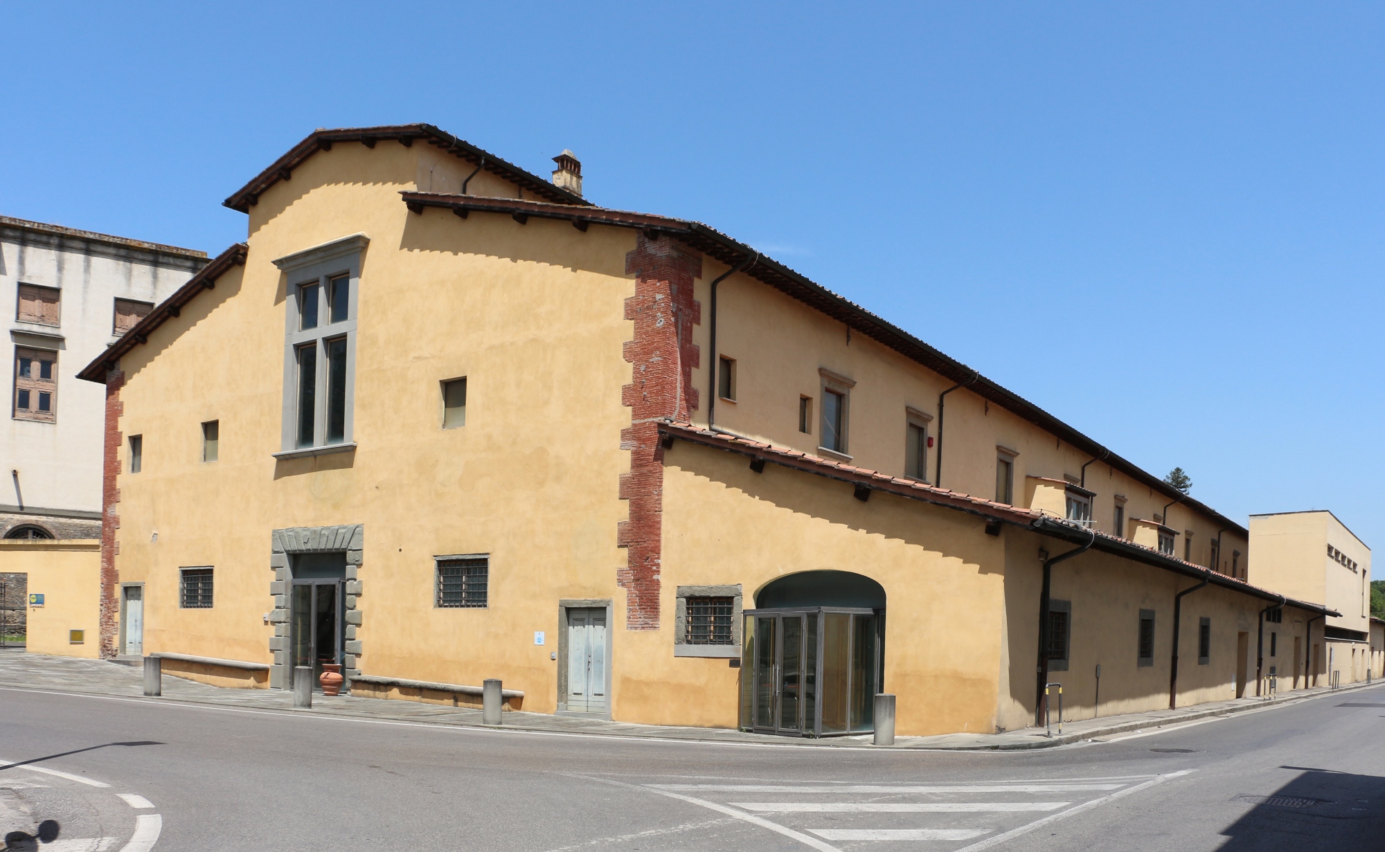 Caballerizas de los Medici en Poggio a Caiano