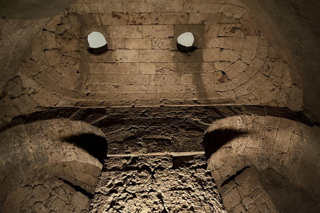 Glimpse of the vault of the Etruscan-Roman reservoir in Chiusi