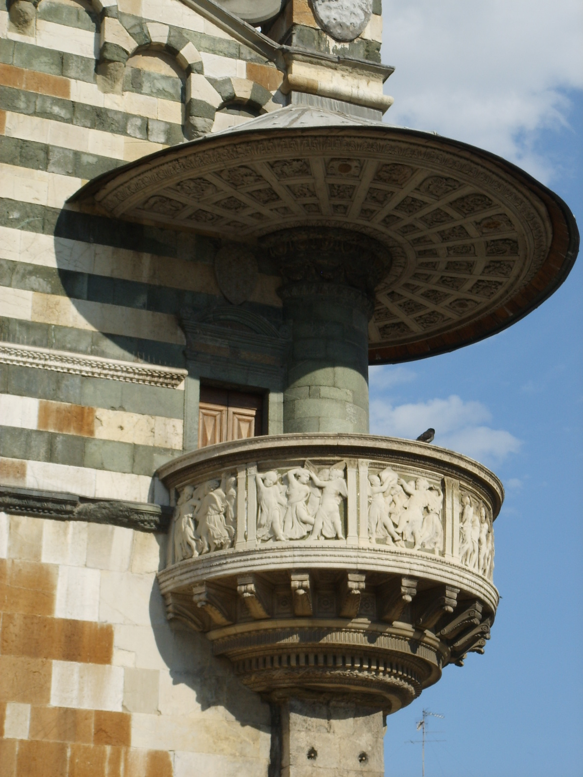 Prato, pulpito del Duomo