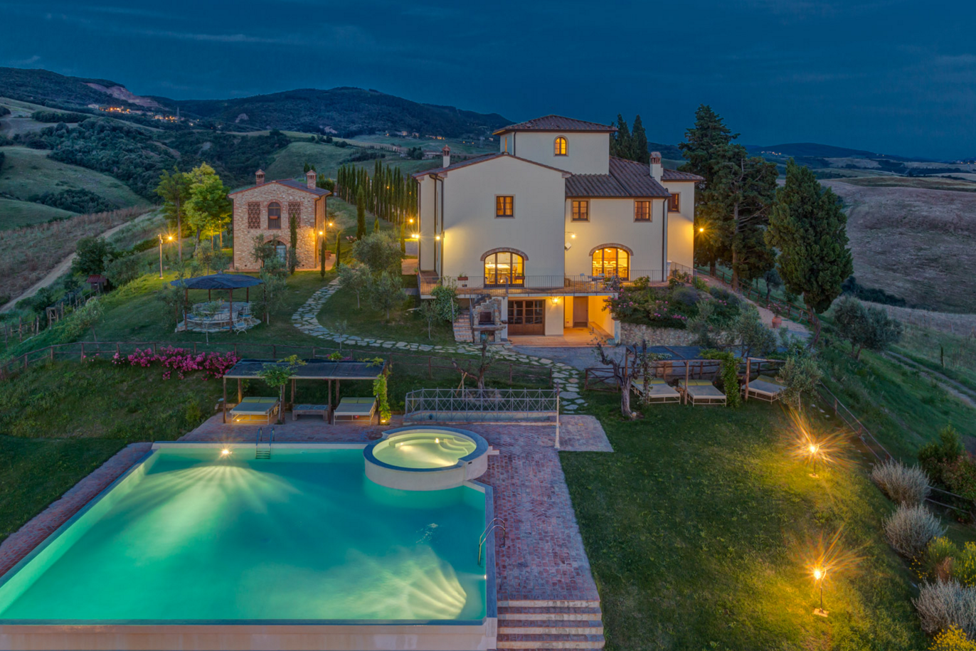 villa-ciggiano-luxury-vacation-in-tuscany_wp7_18774.png