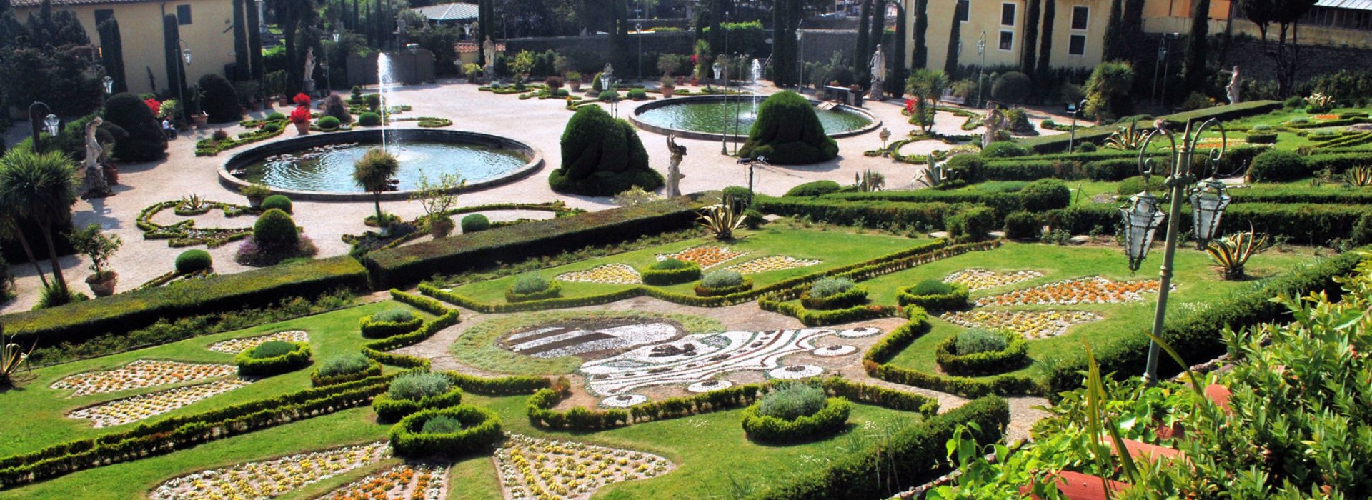 Villa Garzoni and its garden | Visit Tuscany