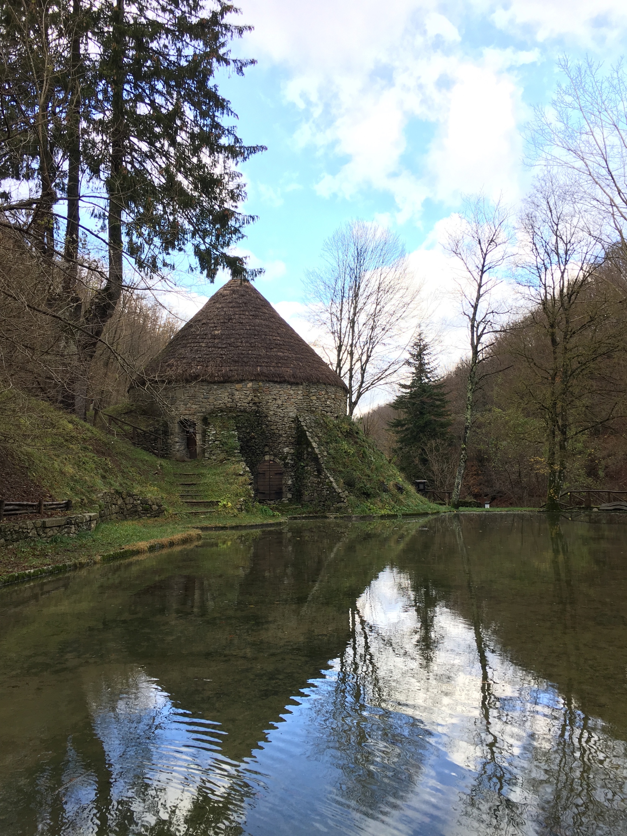 The Madonnina Ice House in Le Piastre.