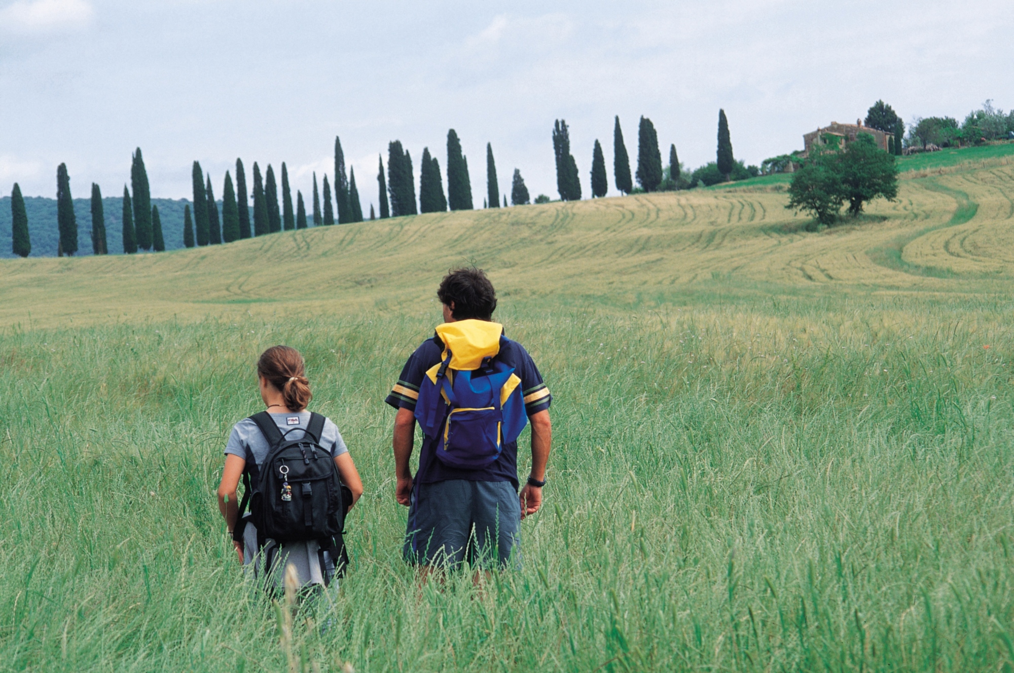 Escursionisti in Val d'Orcia