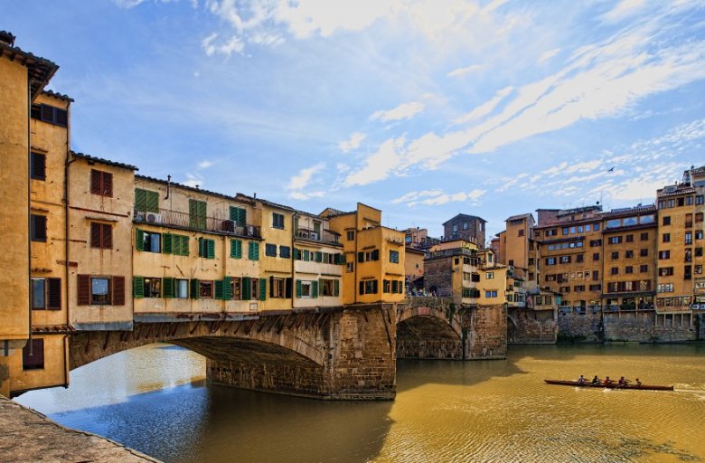 Ponte Vecchio from Lungarno degli Acciaiuoli