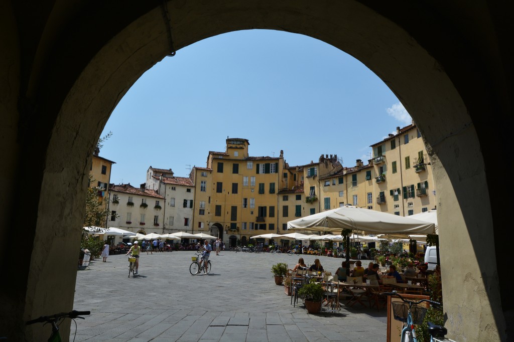 Piazza dell'Anfiteatro