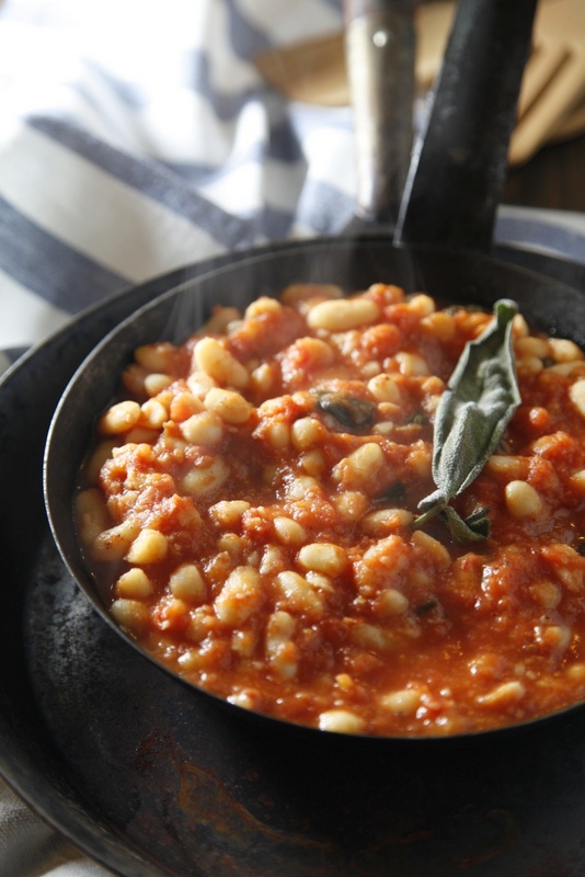 Fagioli all'uccelletto