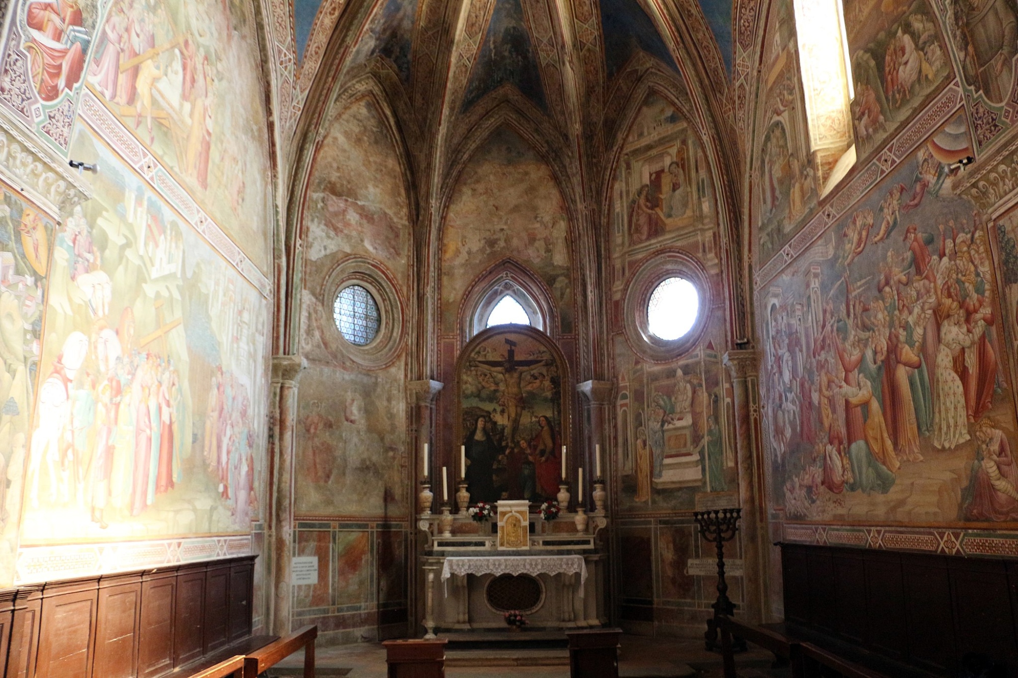 Capilla de la Croce di Giorno en Volterra