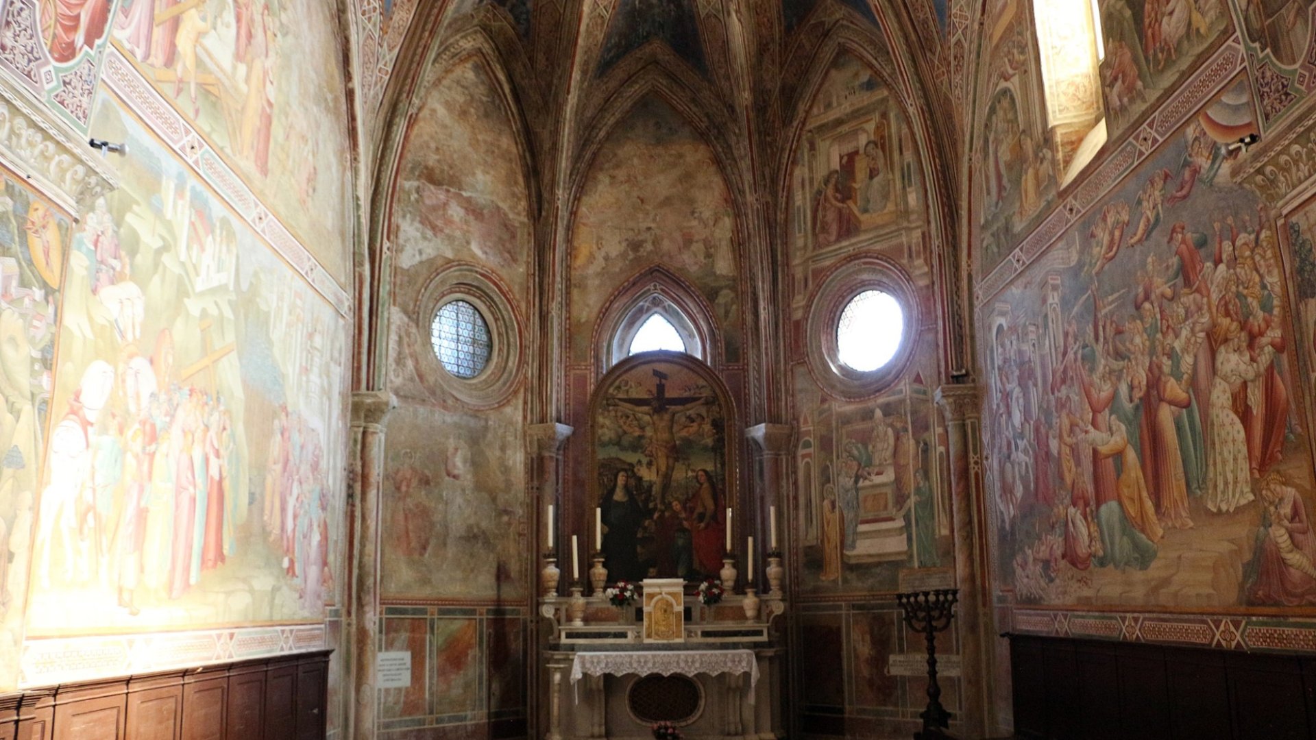 Capilla de la Croce di Giorno en Volterra