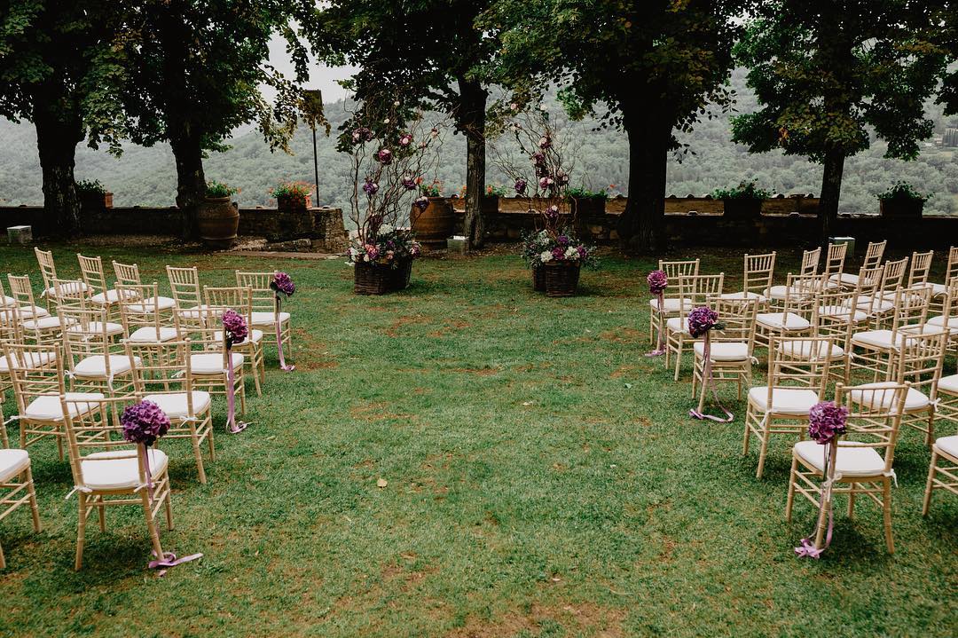 Nozze in Toscana in giardini e castelli medievali