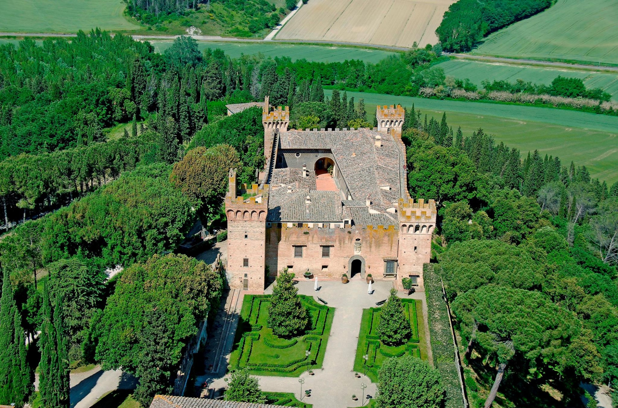 Castello di Oliveto