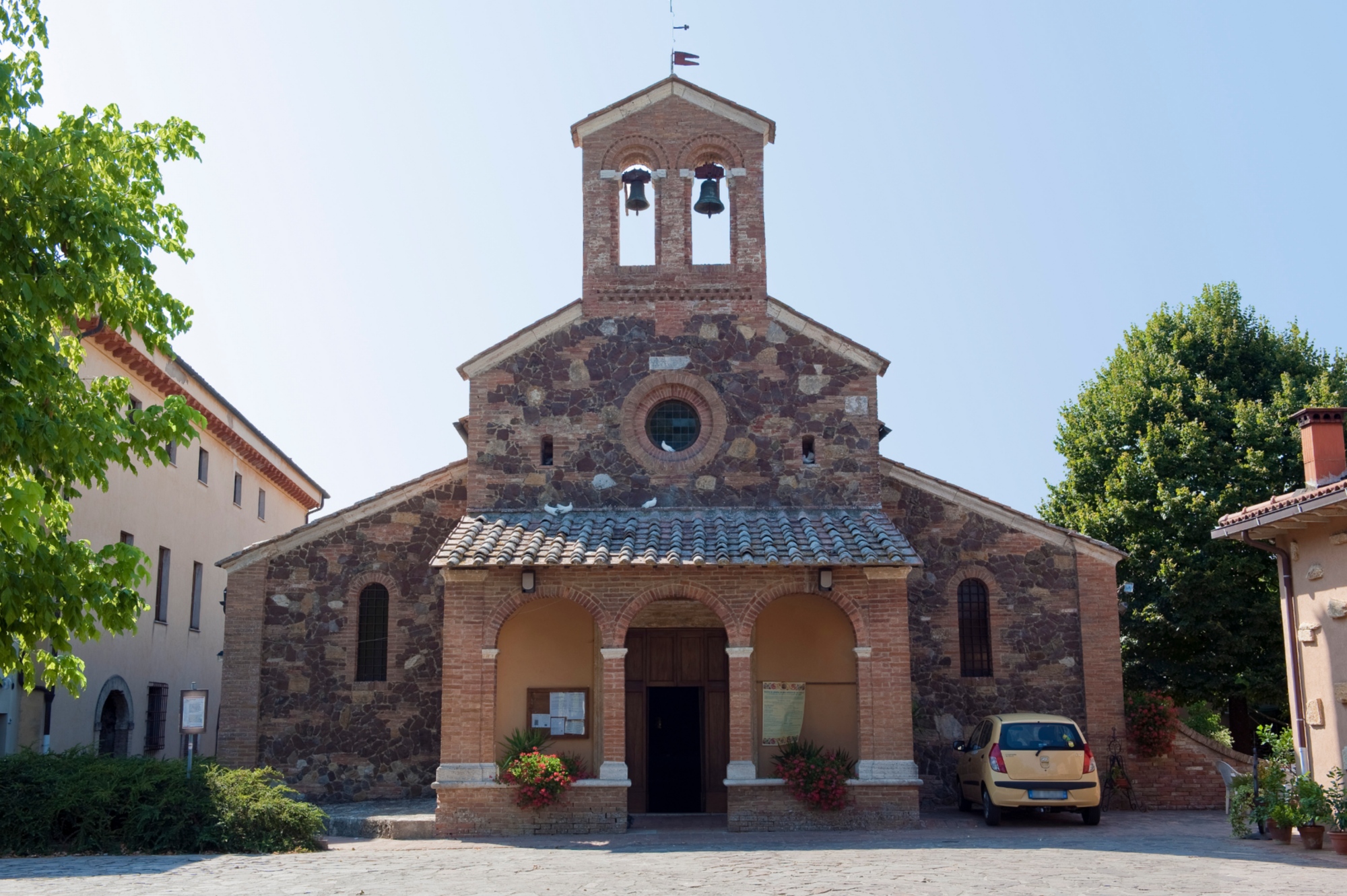 Facciata della Chiesa di Sant'Ansano a Dofana