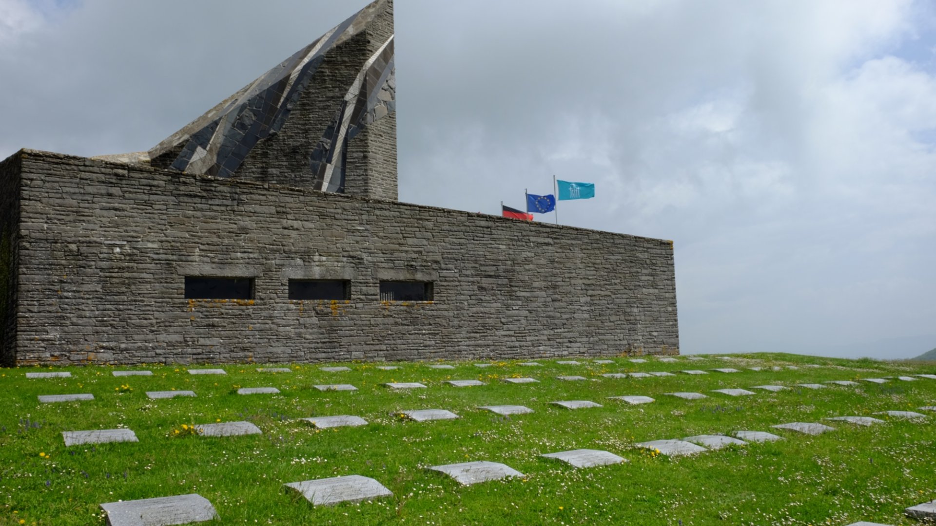 Der Soldatenfriedhof am Futa-Pass