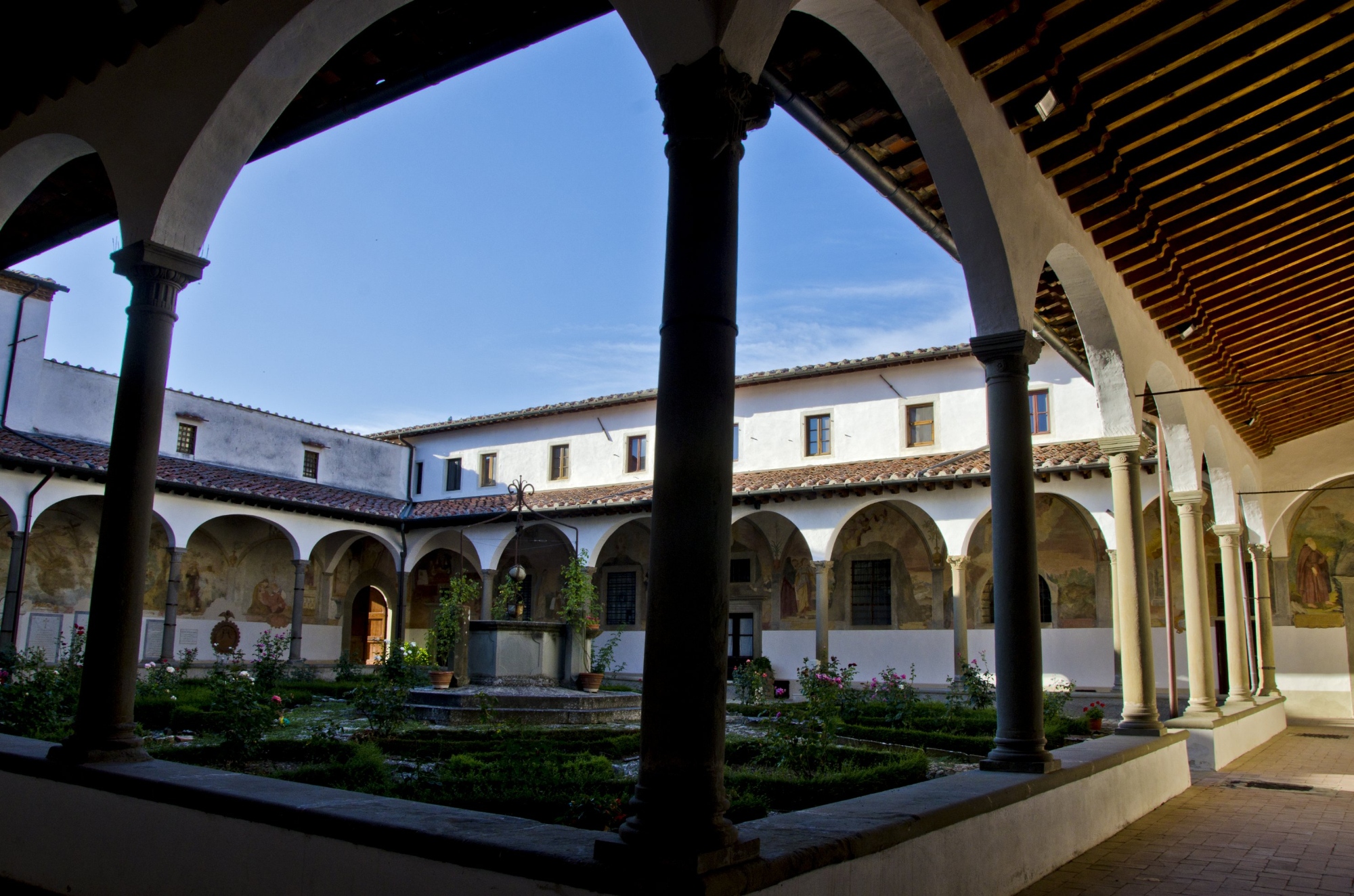 The cloister of Santa Maria del Sasso
