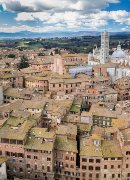 Siena e il suo Duomo dalla Torre del Mangia