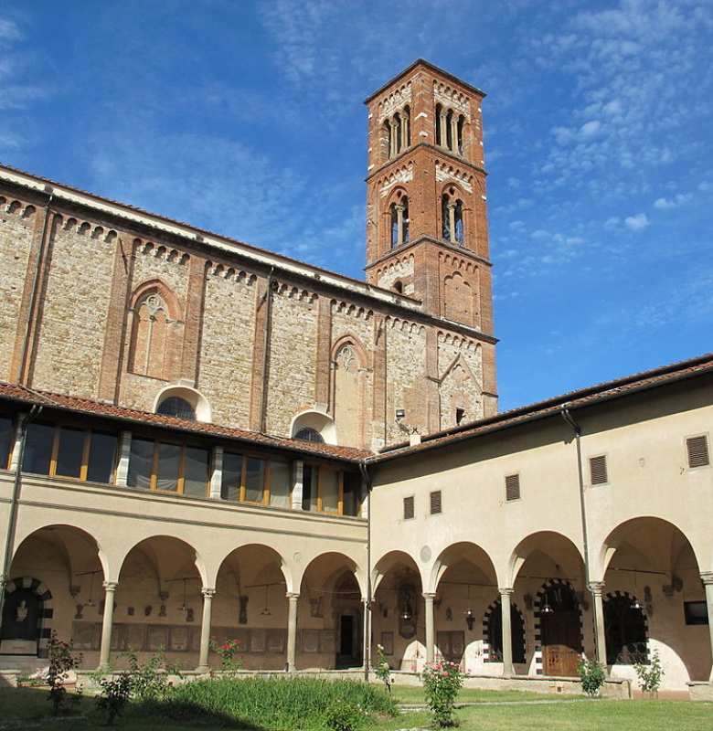 The cloister inside San Domenico