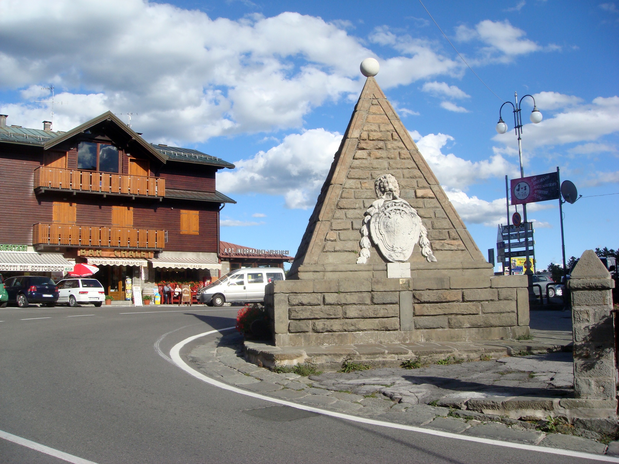 Pyramiden von Abetone